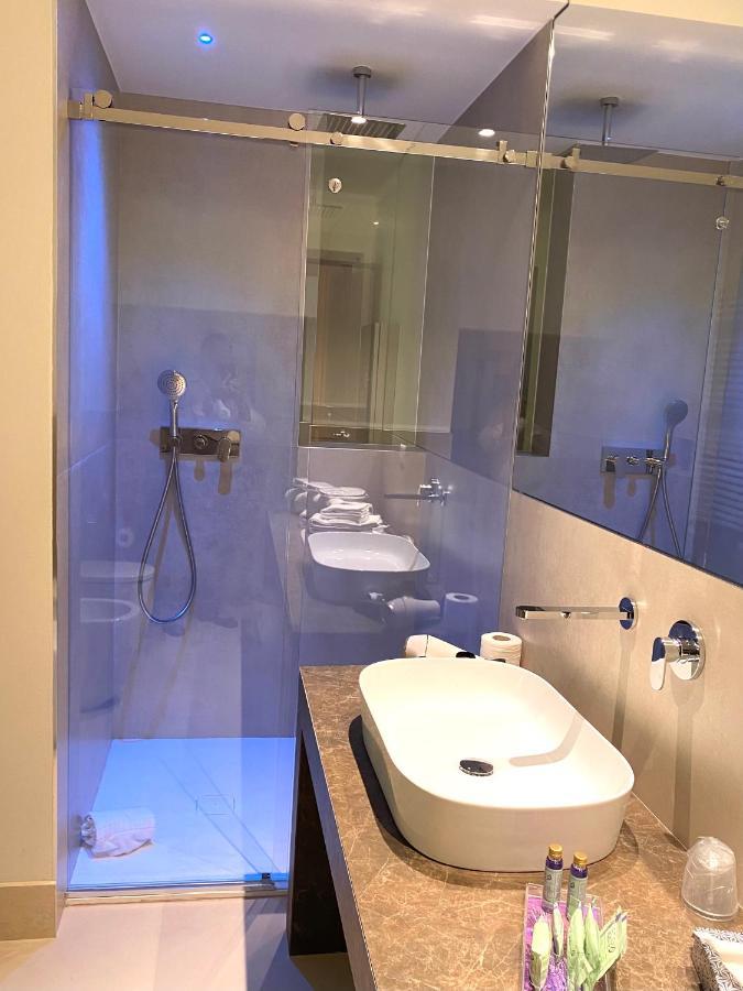 מטרה Euvodia Luxury Rooms מראה חיצוני תמונה