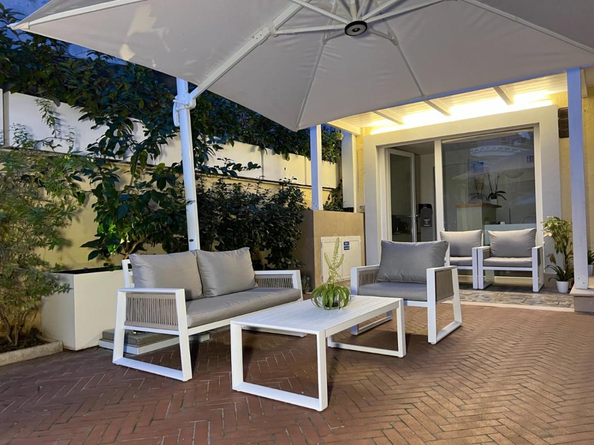 מטרה Euvodia Luxury Rooms מראה חיצוני תמונה