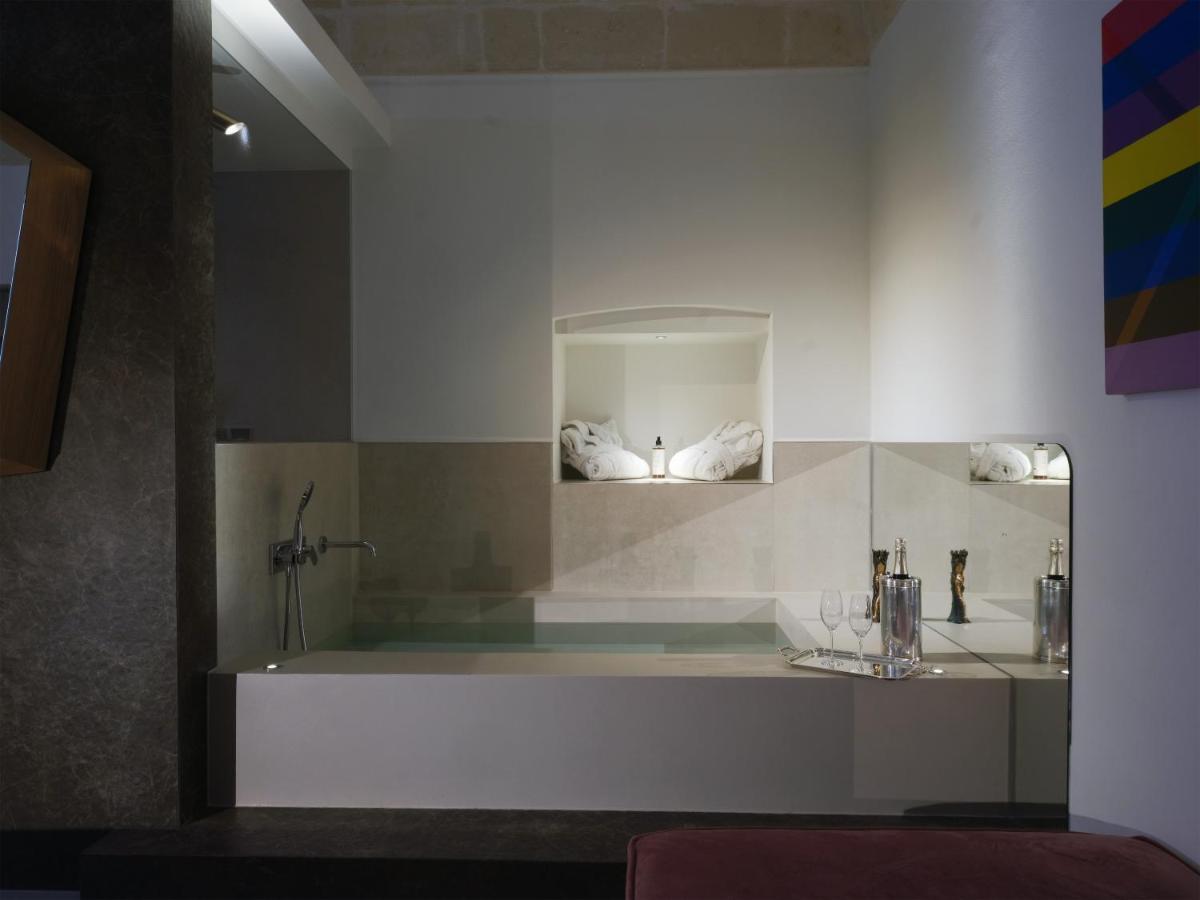 מטרה Euvodia Luxury Rooms מראה חיצוני תמונה
